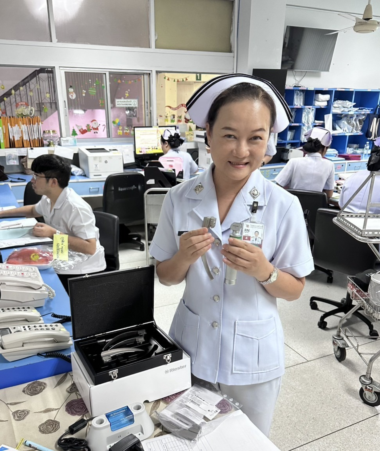ส่งมอบ ชุดใส่ท่อช่วยหายใจ LARYNGOSCOPE SET